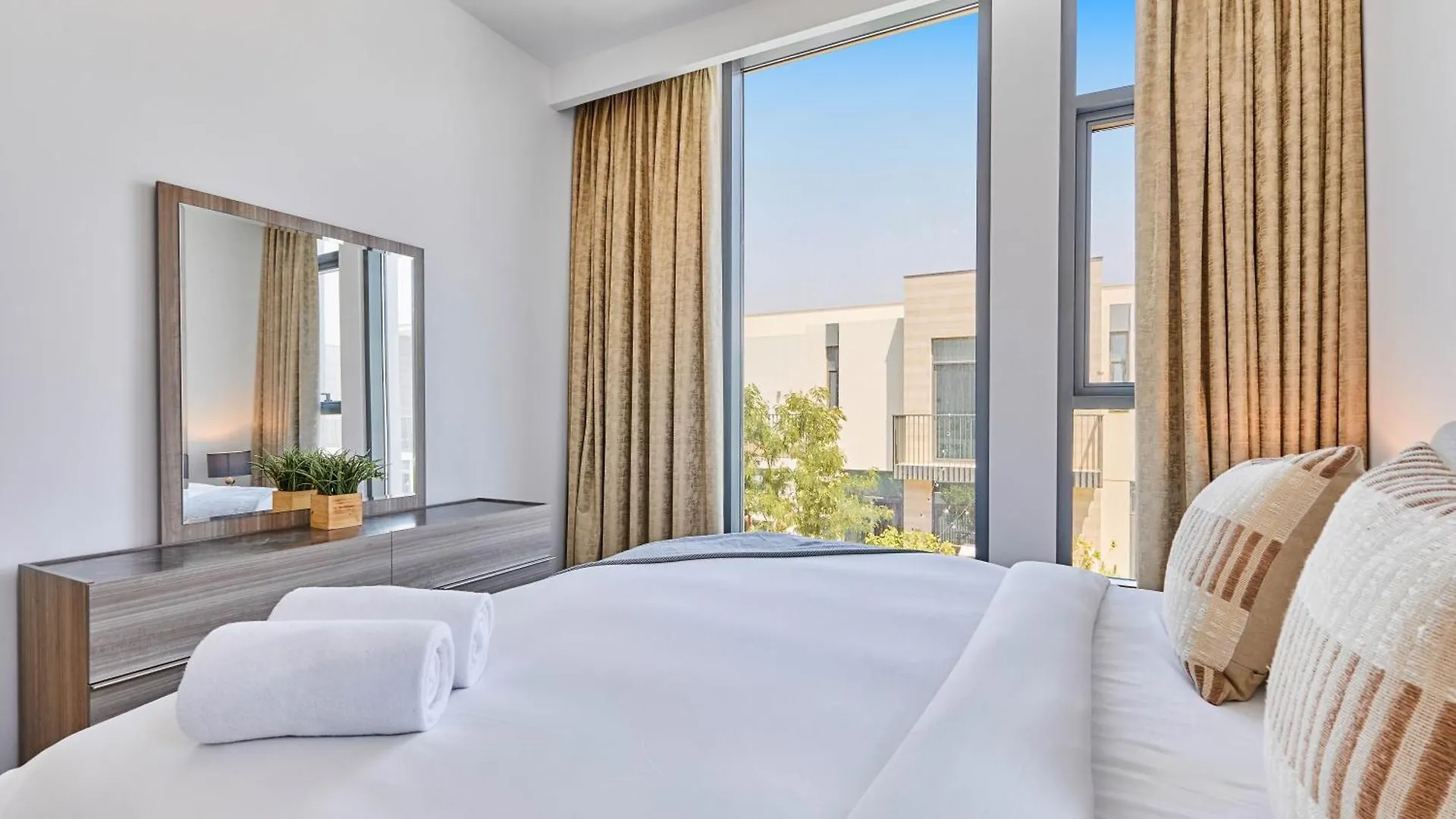 Bnbmehomes - Sun Villa Dubaj 0*,